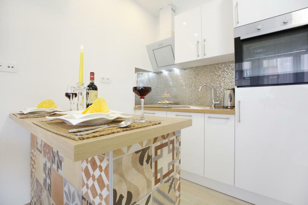 A'Marie Apartments Self Check-In Zadar Ngoại thất bức ảnh